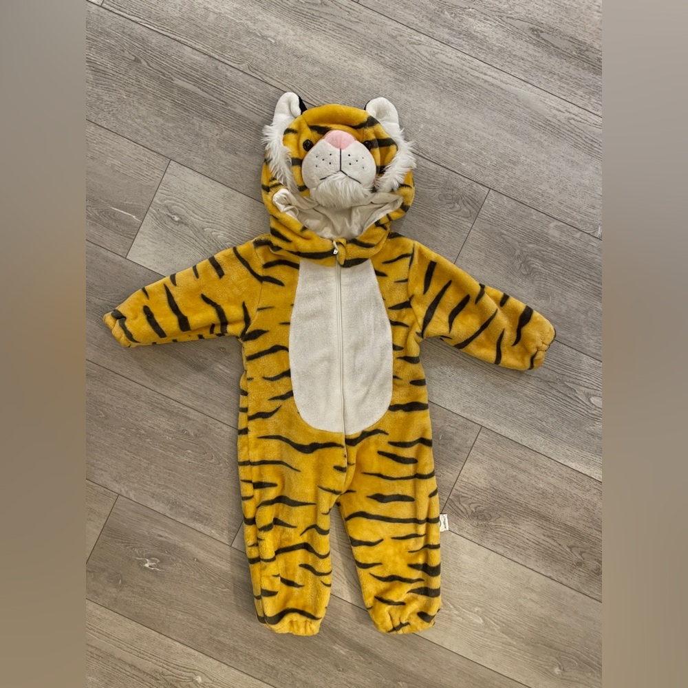 🐯 Tiger Costume Onesie for Kids